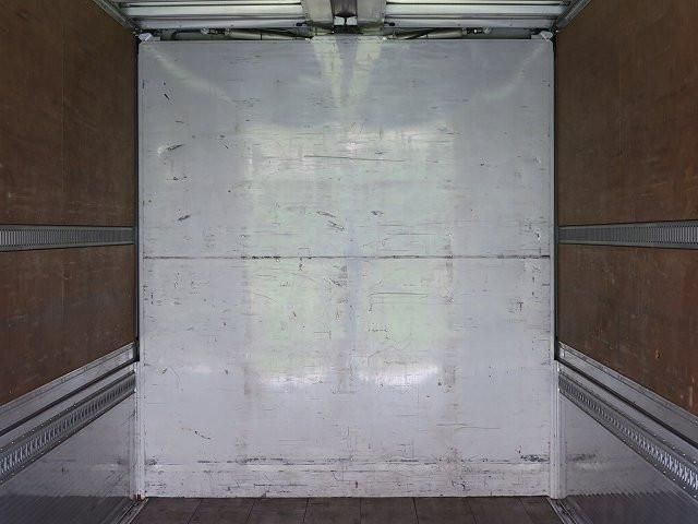 Hino PROFIA 2017-06 6805437-12