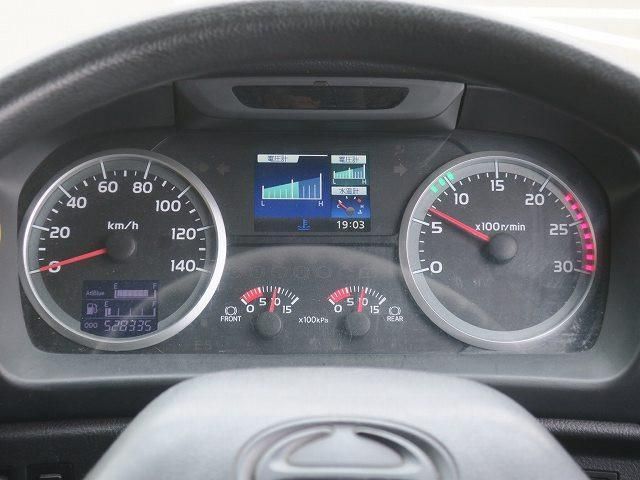 Hino PROFIA 2017-06 6805437-22