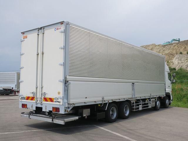 Hino PROFIA 2017-06 6805437-2