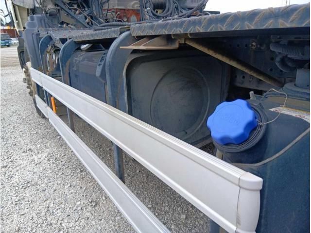 Hino PROFIA 2013-03 6805440-21