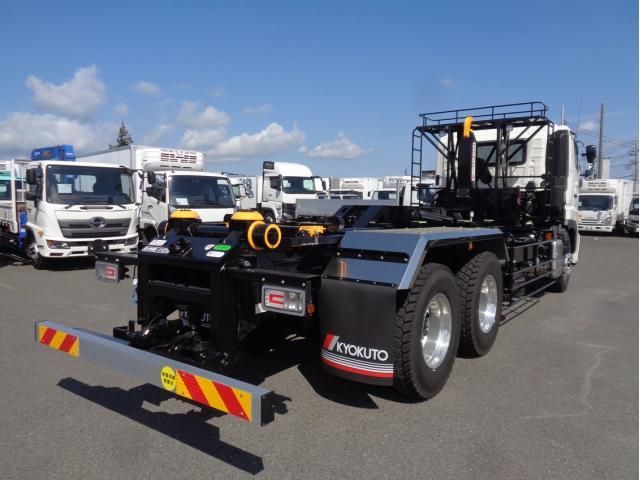 Hino PROFIA 2025-06 6805433-2