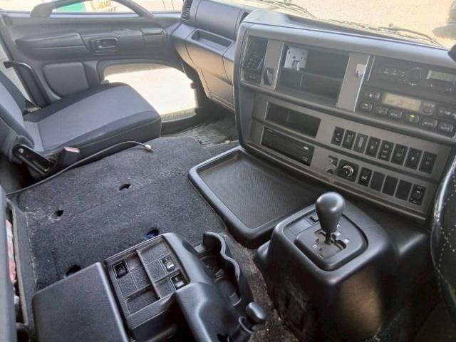 Hino PROFIA 2017-12 6805446-27