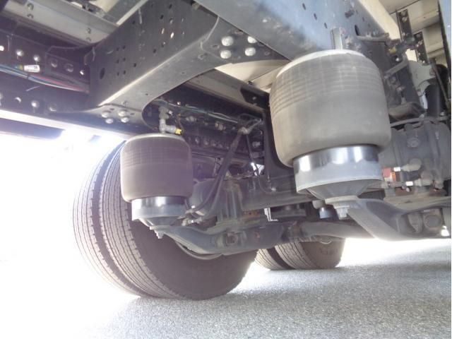Hino PROFIA 2023-12 6805431-16