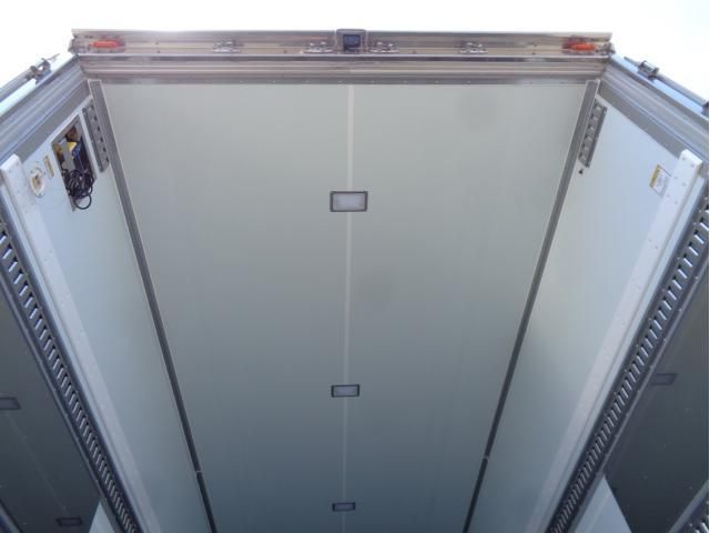 Hino PROFIA 2023-12 6805431-5