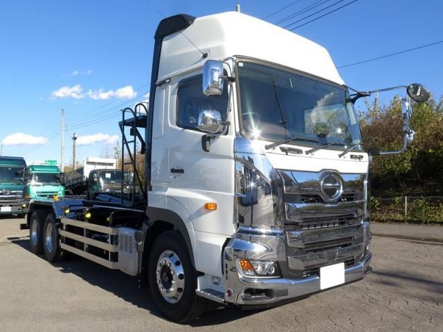 Hino PROFIA 2025-11 6805432-0