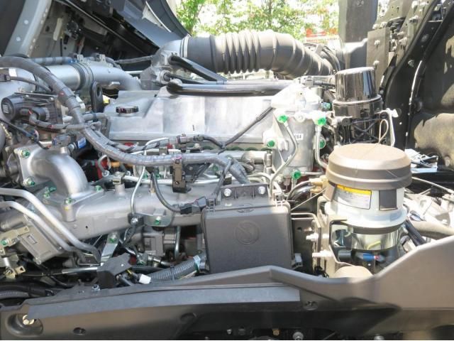 Hino PROFIA 2025-11 6805432-15