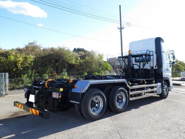Hino PROFIA 2025-11 6805432-3