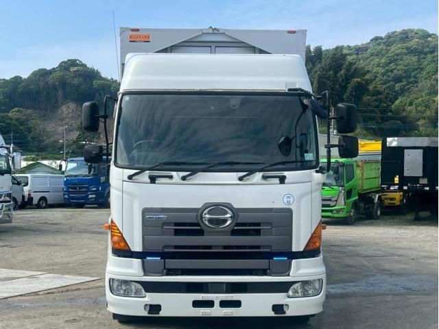 Hino PROFIA 2014-06 6805443-1