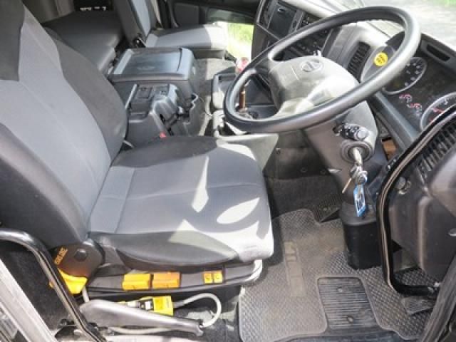Hino PROFIA 2017-02 6805436-25