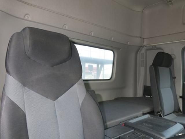 Hino PROFIA 2017-02 6805436-26