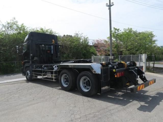 Hino PROFIA 2017-02 6805436-2
