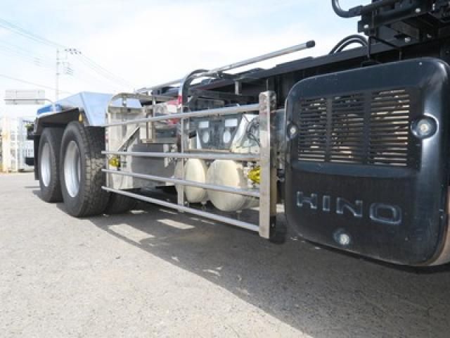 Hino PROFIA 2017-02 6805436-7