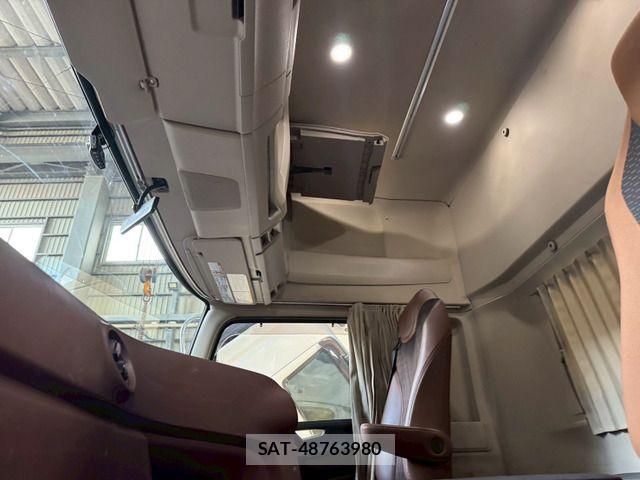Hino PROFIA 2020-02 6911612-10