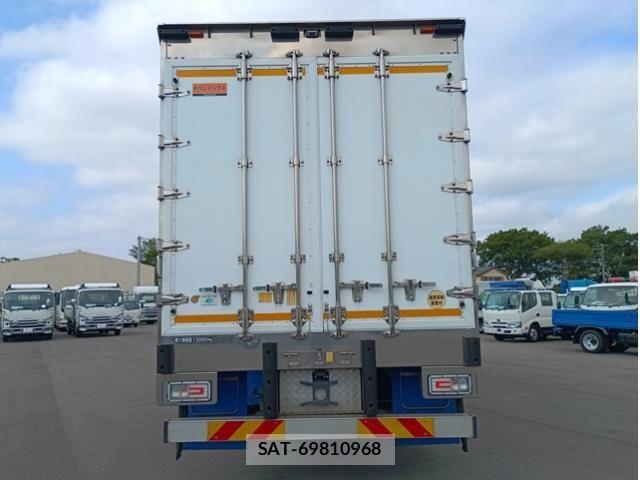 Hino PROFIA 2019-03 7021329-2