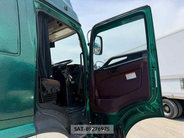Hino PROFIA 2020-10 7021331-23