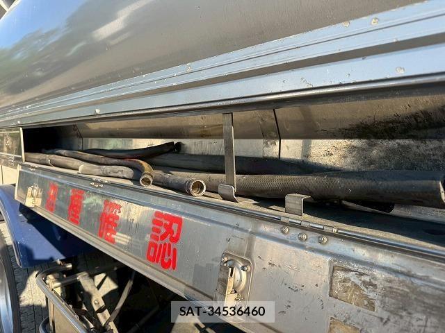 Hino PROFIA 2012-04 7021330-13