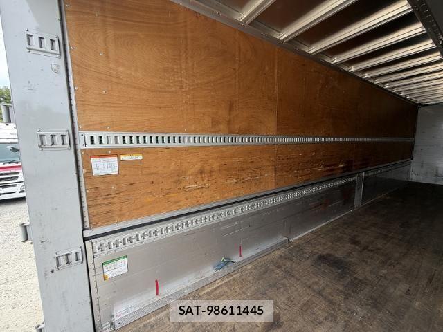Hino PROFIA 2019-07 7060354-18