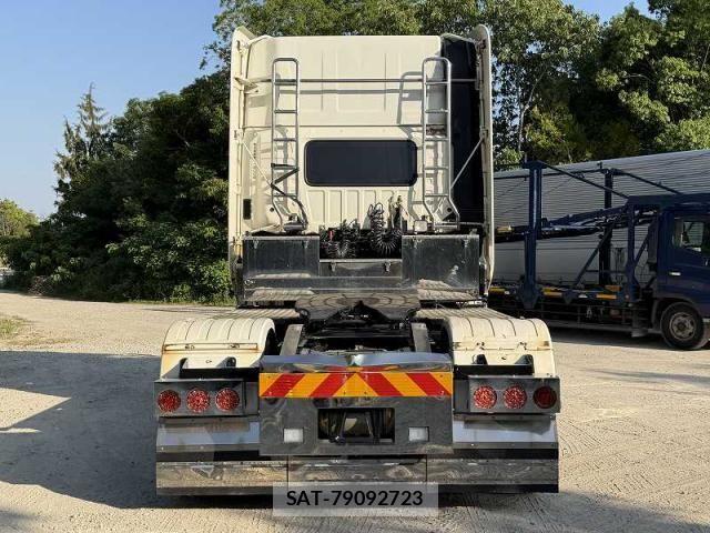Hino PROFIA 2020-03 7060355-4