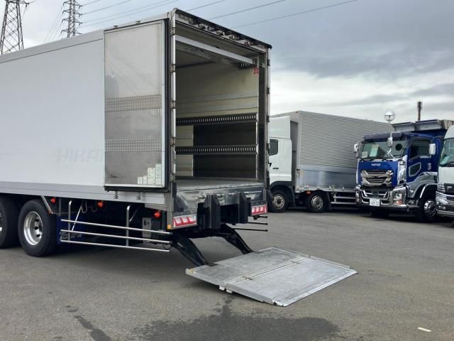 Hino PROFIA 2018-02 7199668-12