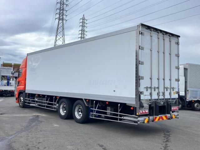 Hino PROFIA 2018-02 7199668-3