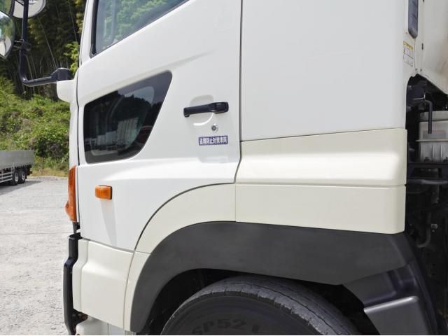 Hino PROFIA 2015-03 7199672-11
