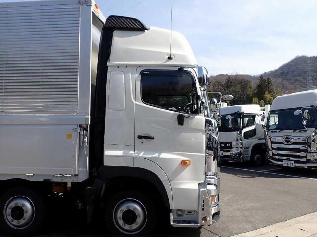 Hino PROFIA 2025-10 7199647-13