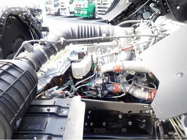 Hino PROFIA 2025-10 7199647-27