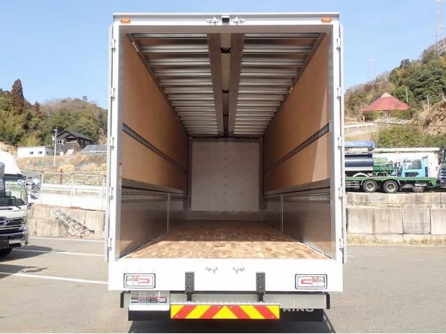 Hino PROFIA 2025-10 7199647-5