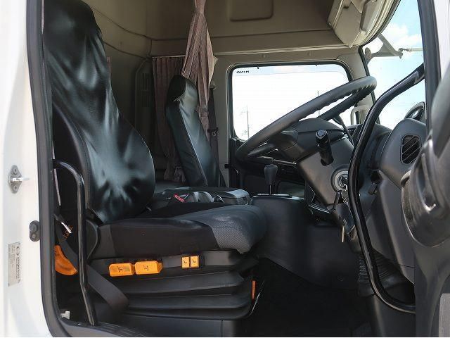 Hino PROFIA 2017-03 7199671-11