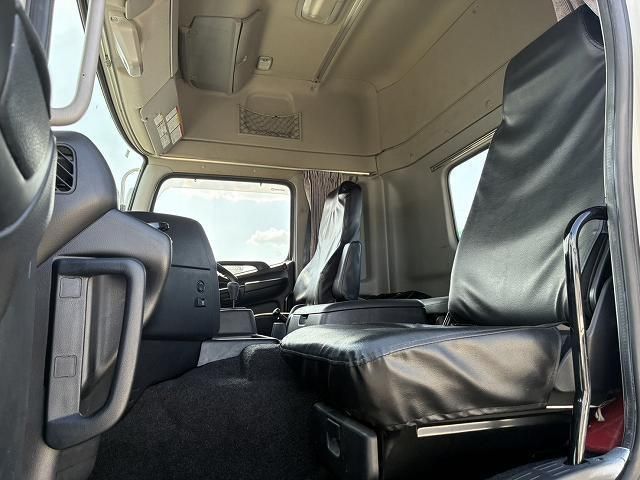 Hino PROFIA 2017-03 7199671-20