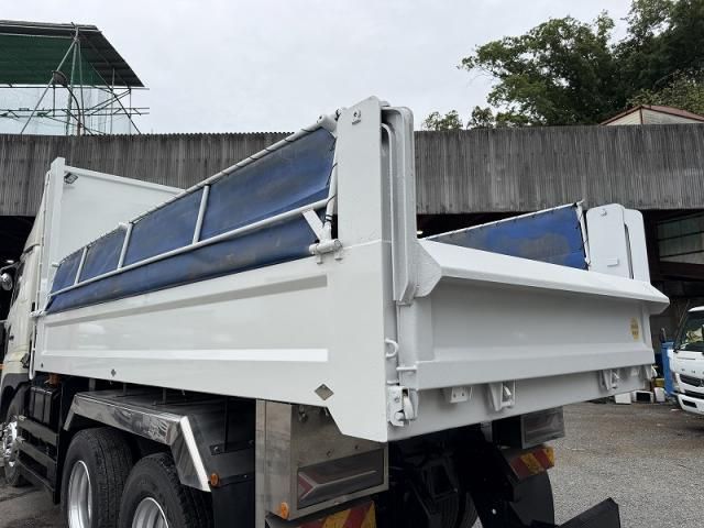 Hino PROFIA 2020-05 7199658-13