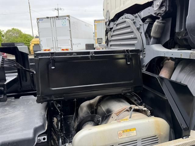 Hino PROFIA 2020-05 7199658-28