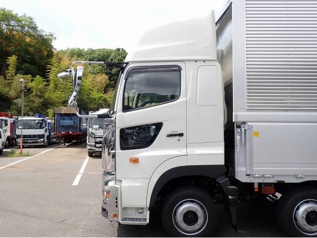 Hino PROFIA 2025-10 7199650-11