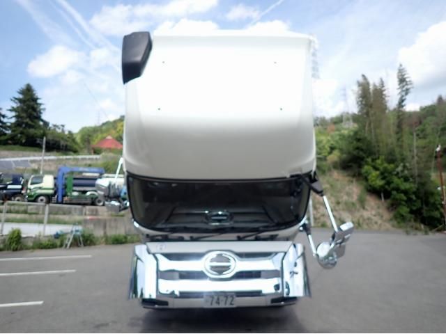 Hino PROFIA 2025-10 7199650-13