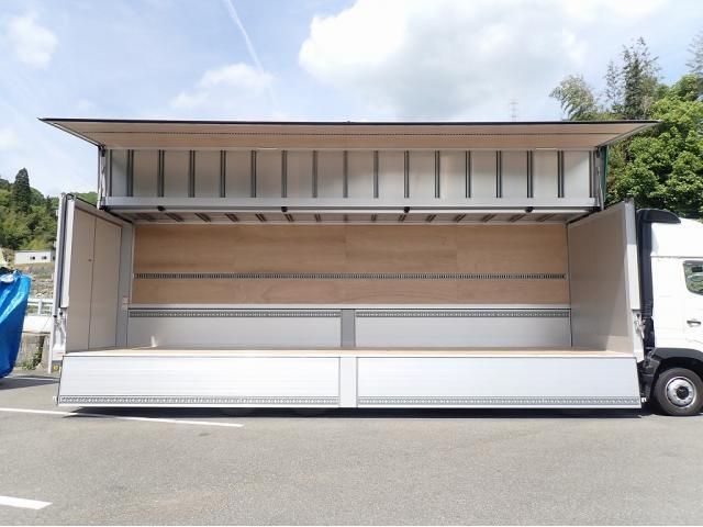 Hino PROFIA 2025-10 7199650-8