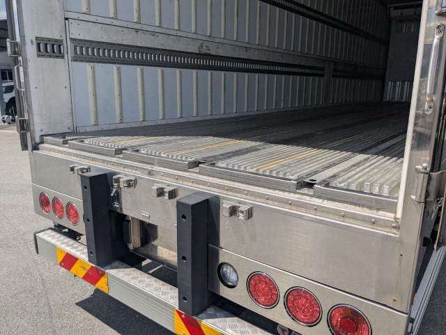 Hino PROFIA 2024-02 7199646-17