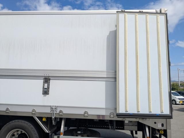 Hino PROFIA 2024-02 7199646-8