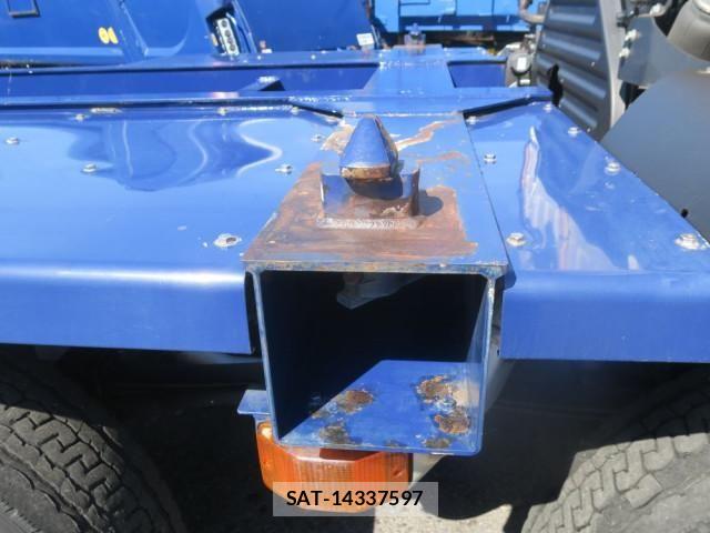 Hino PROFIA 2019-07 7252004-27