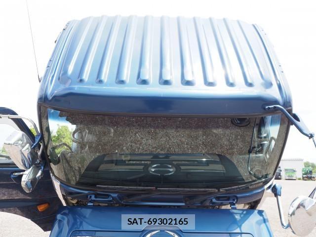 Hino PROFIA 2015-09 7252012-10