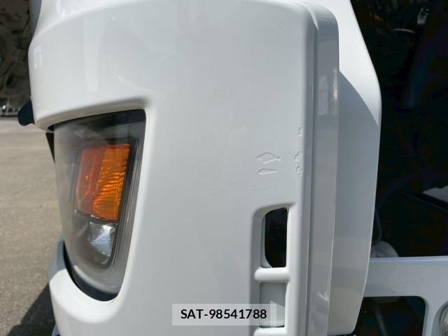 Hino PROFIA 2018-10 7252003-18