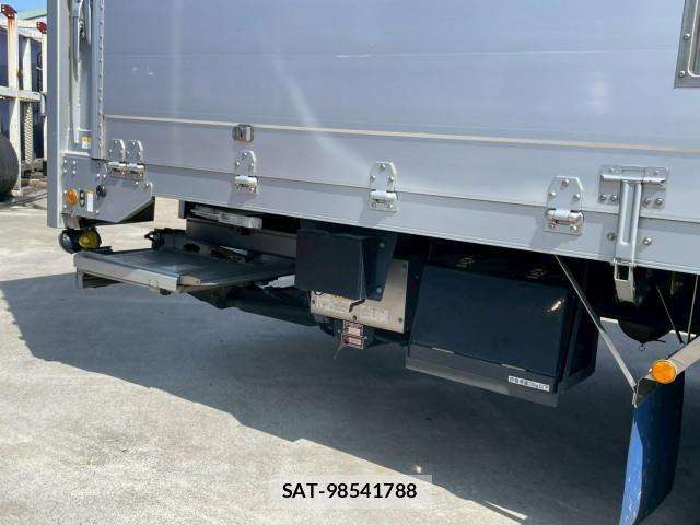 Hino PROFIA 2018-10 7252003-22