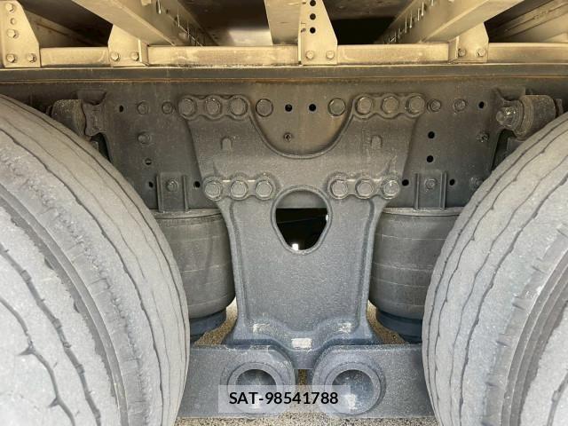 Hino PROFIA 2018-10 7252003-27