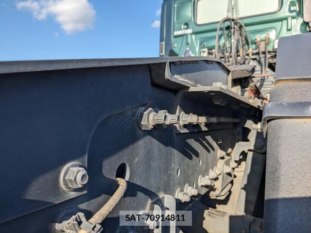 Hino PROFIA 2018-06 7252006-23
