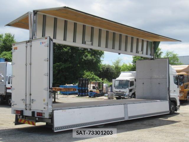 Hino PROFIA 2017-08 7252010-8