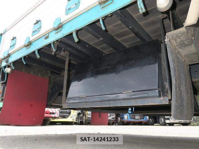Hino PROFIA 2016-09 7272615-14
