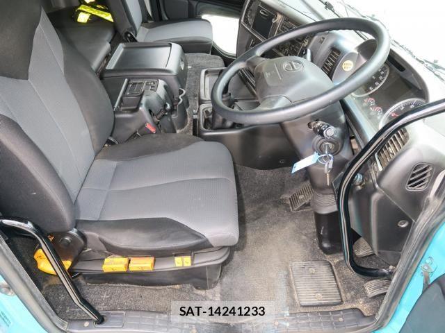 Hino PROFIA 2016-09 7272615-27
