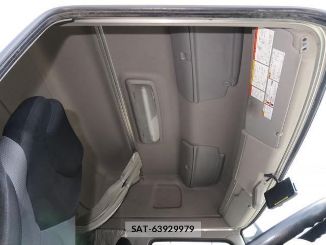 Hino PROFIA 2018-04 7272760-18