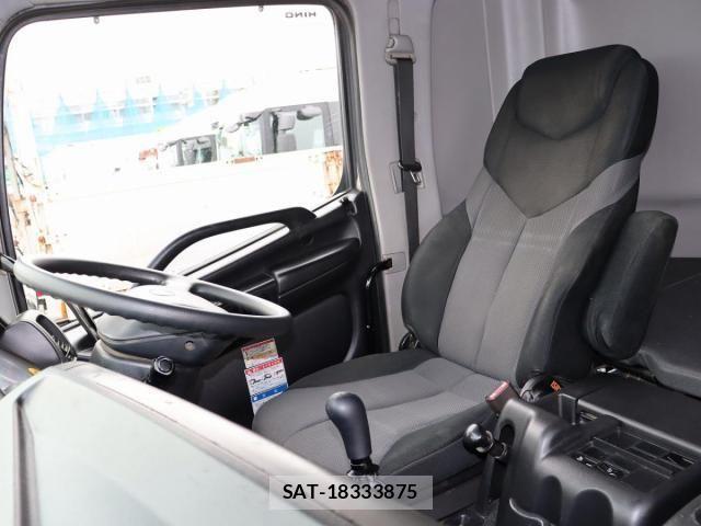Hino PROFIA 2015-03 7272758-4