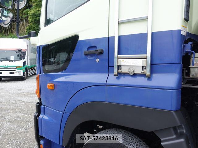 Hino PROFIA 2017-06 7329584-11