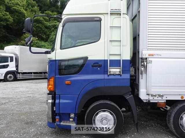 Hino PROFIA 2017-06 7329584-12